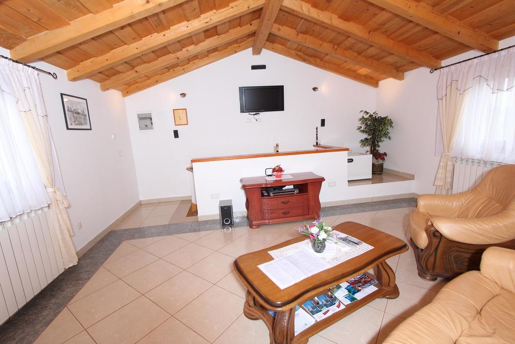 Guest House Liliana Rovigno Camera foto