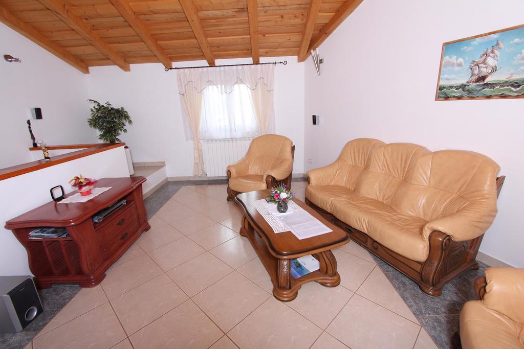 Guest House Liliana Rovigno Camera foto