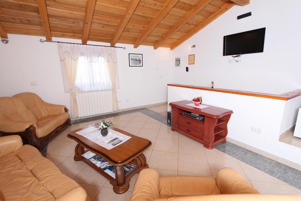 Guest House Liliana Rovigno Camera foto
